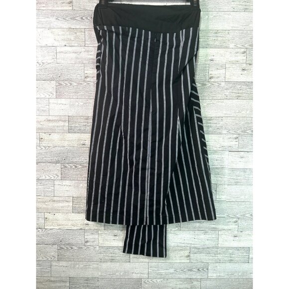 Stand Dress Women's size medium Black & White Striped Midi  Bow Detail Strapless - Picture 2 of 9